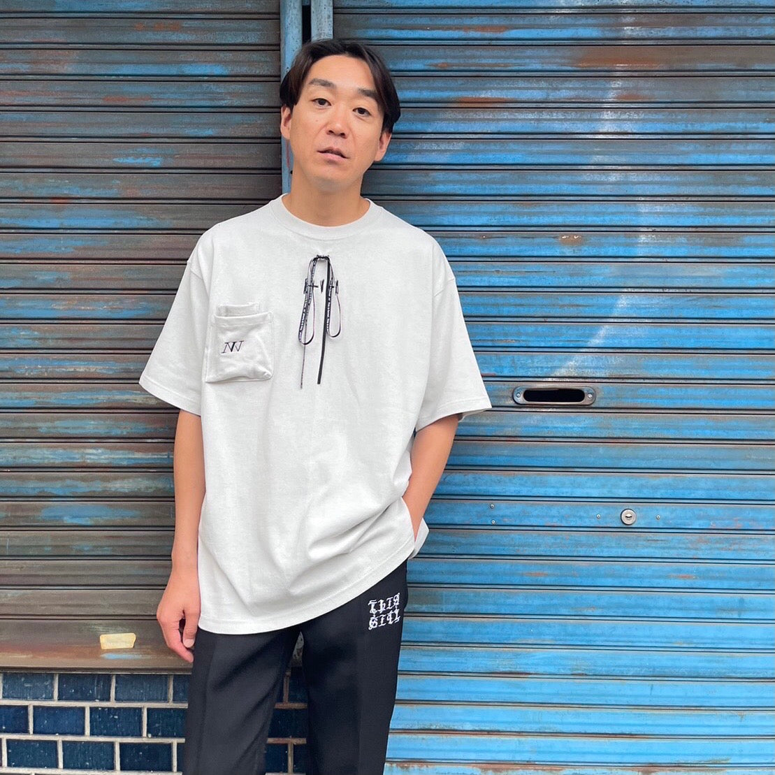 Double pocket t-shirt