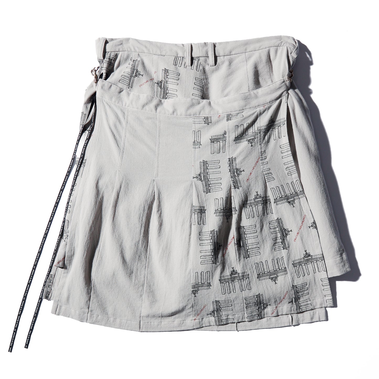 Brandenburg gate bontage shorts