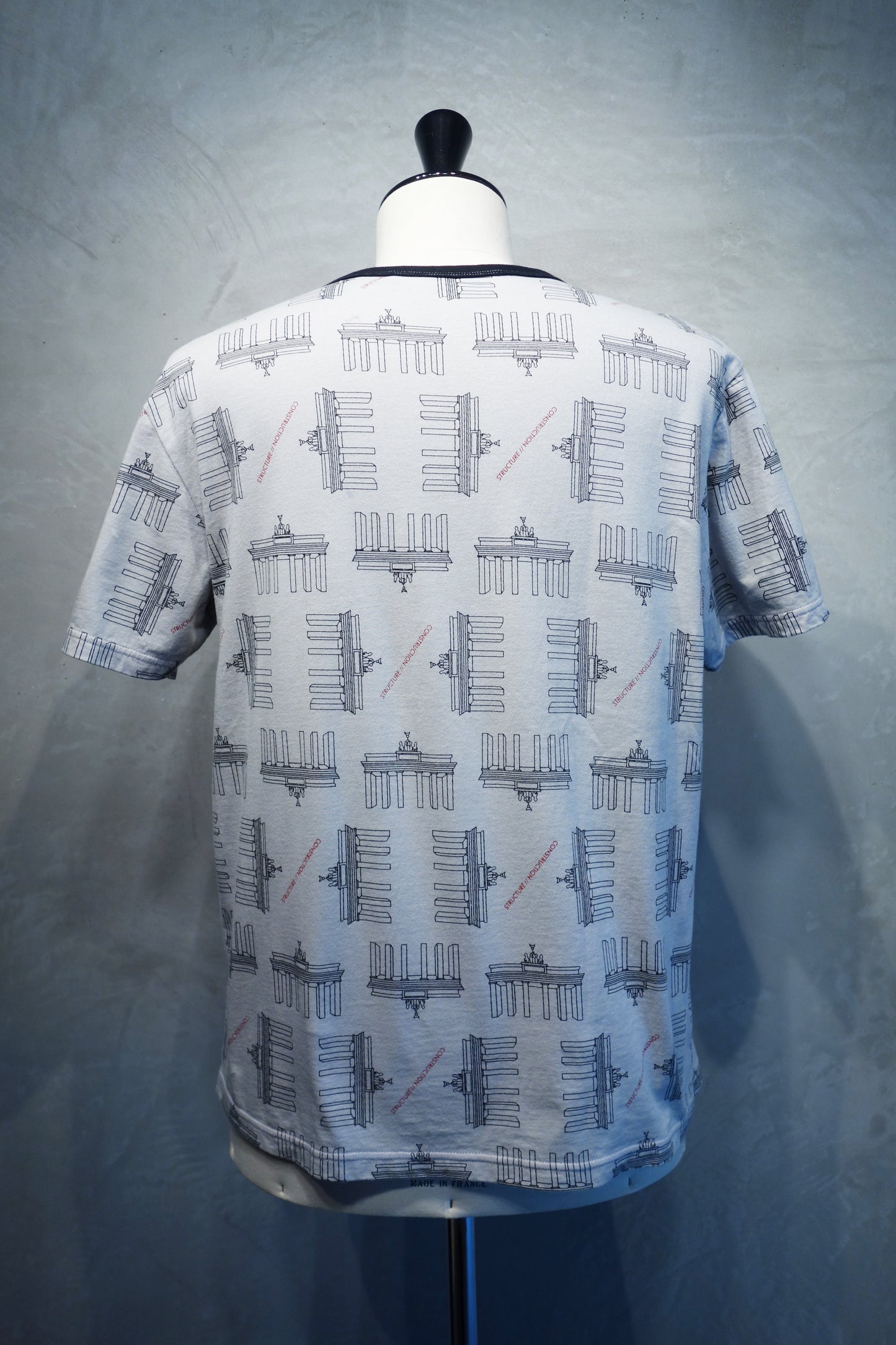 Brandenburg gate ringer T-shirt