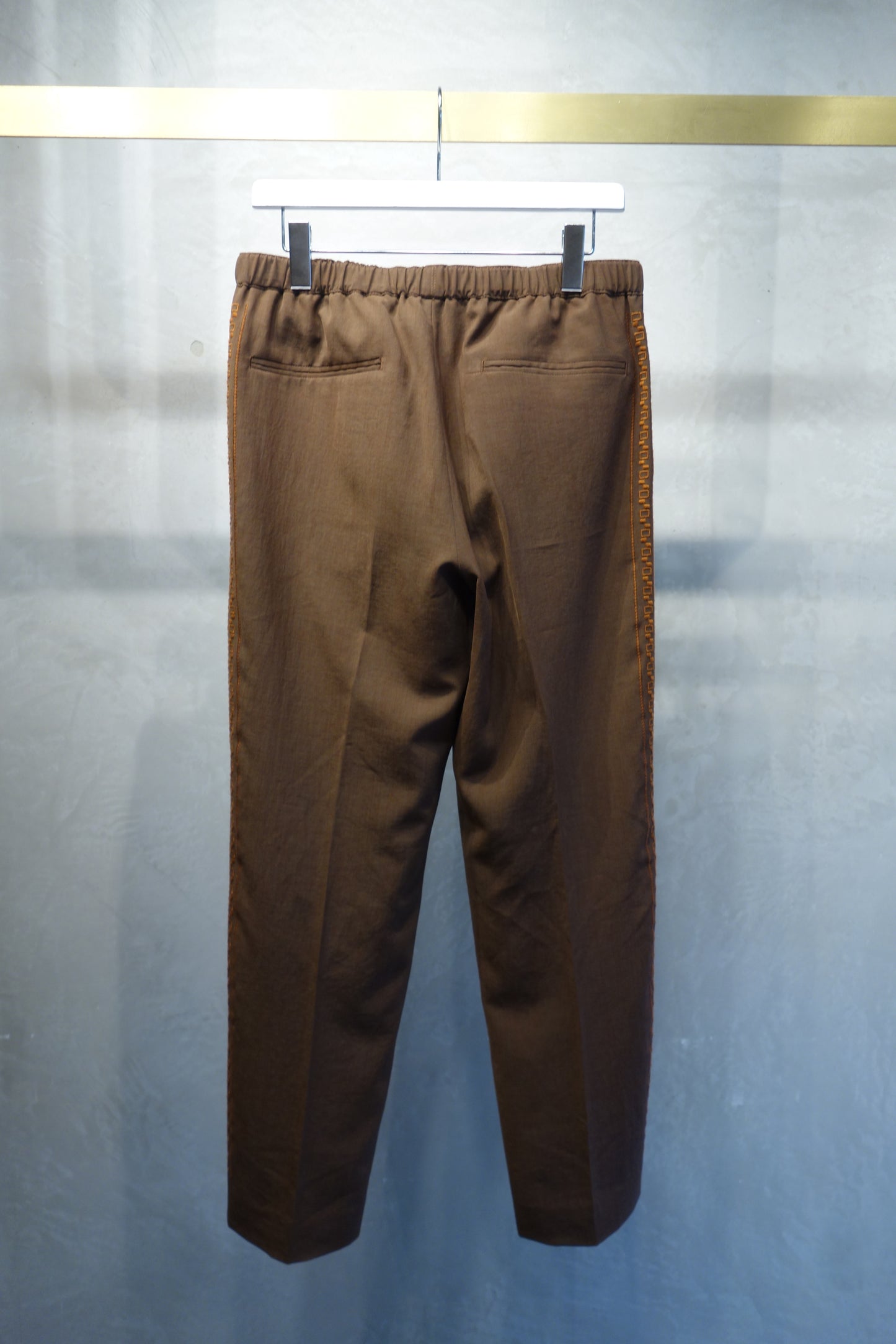 Window embroidery pants