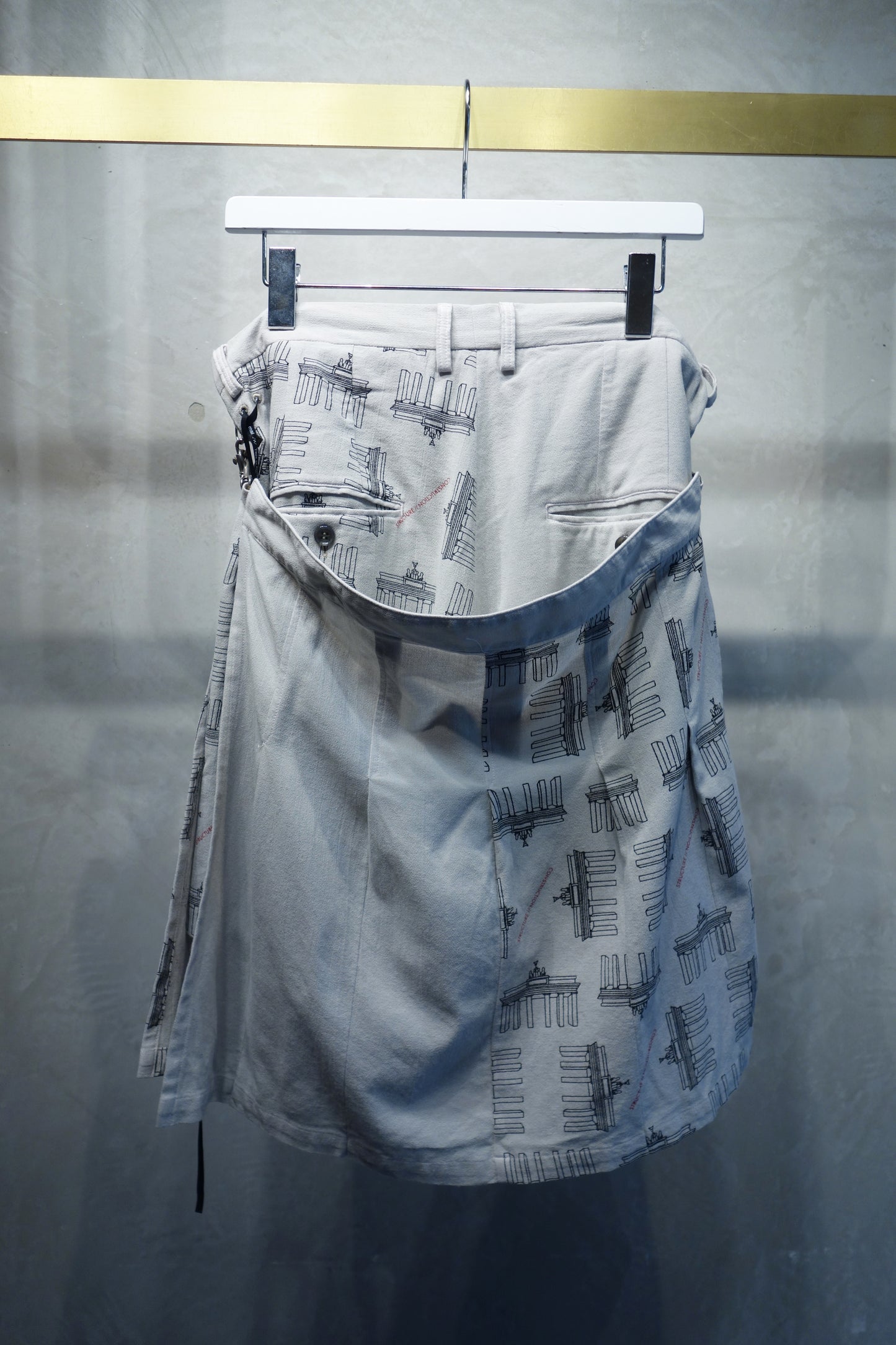 Brandenburg gate bontage shorts