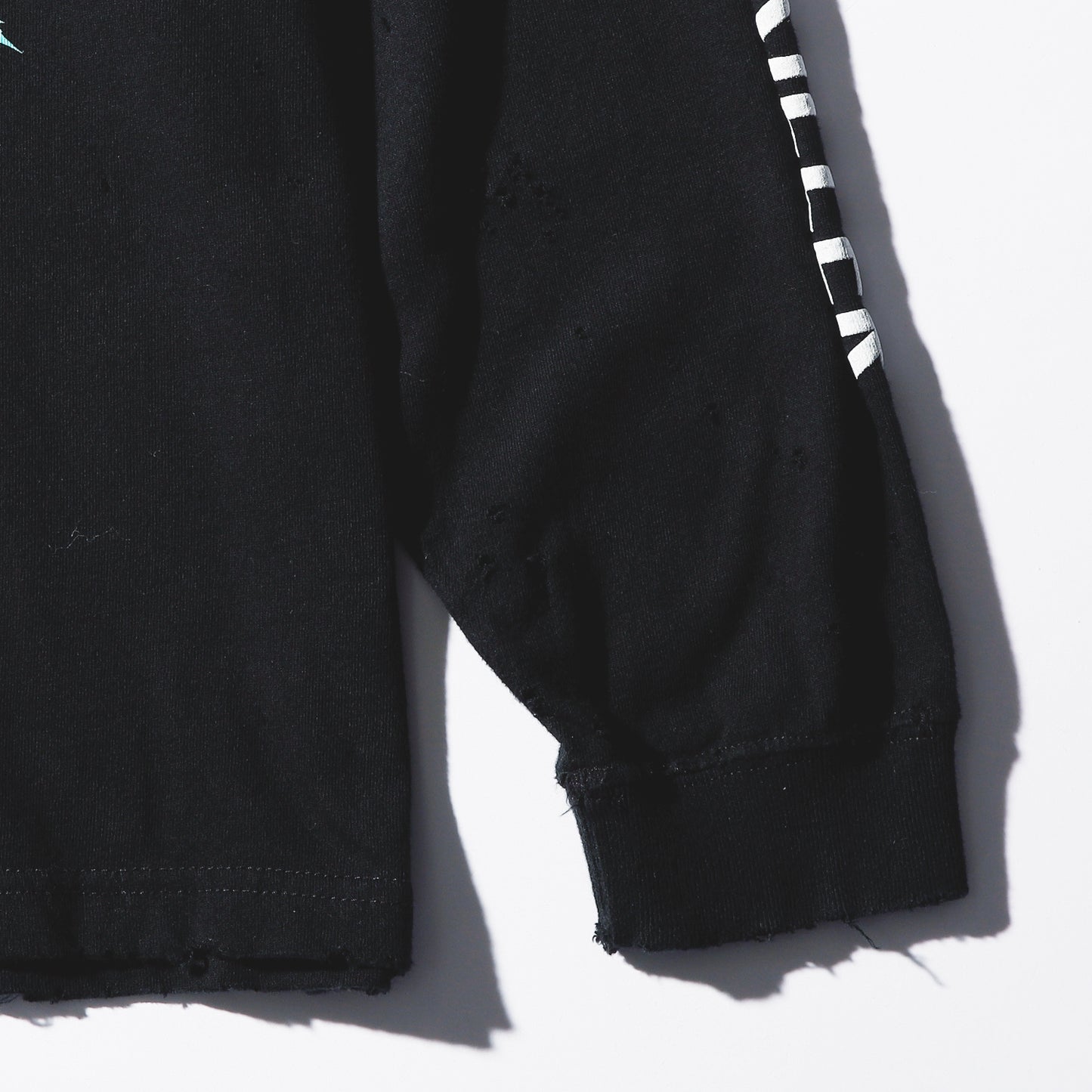【予約商品】CRAZY DAMAGE LONG TEE (ダメージあり)