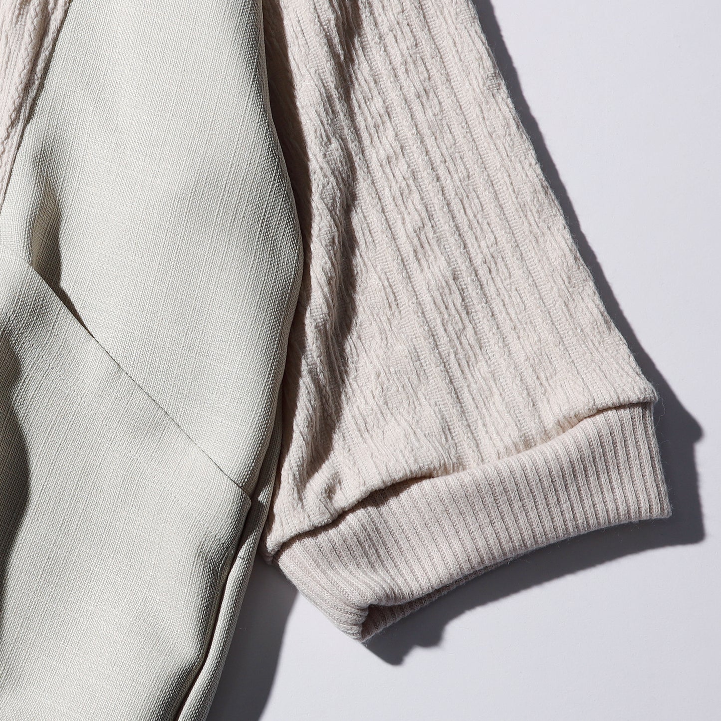 Harf sleeves hoodie