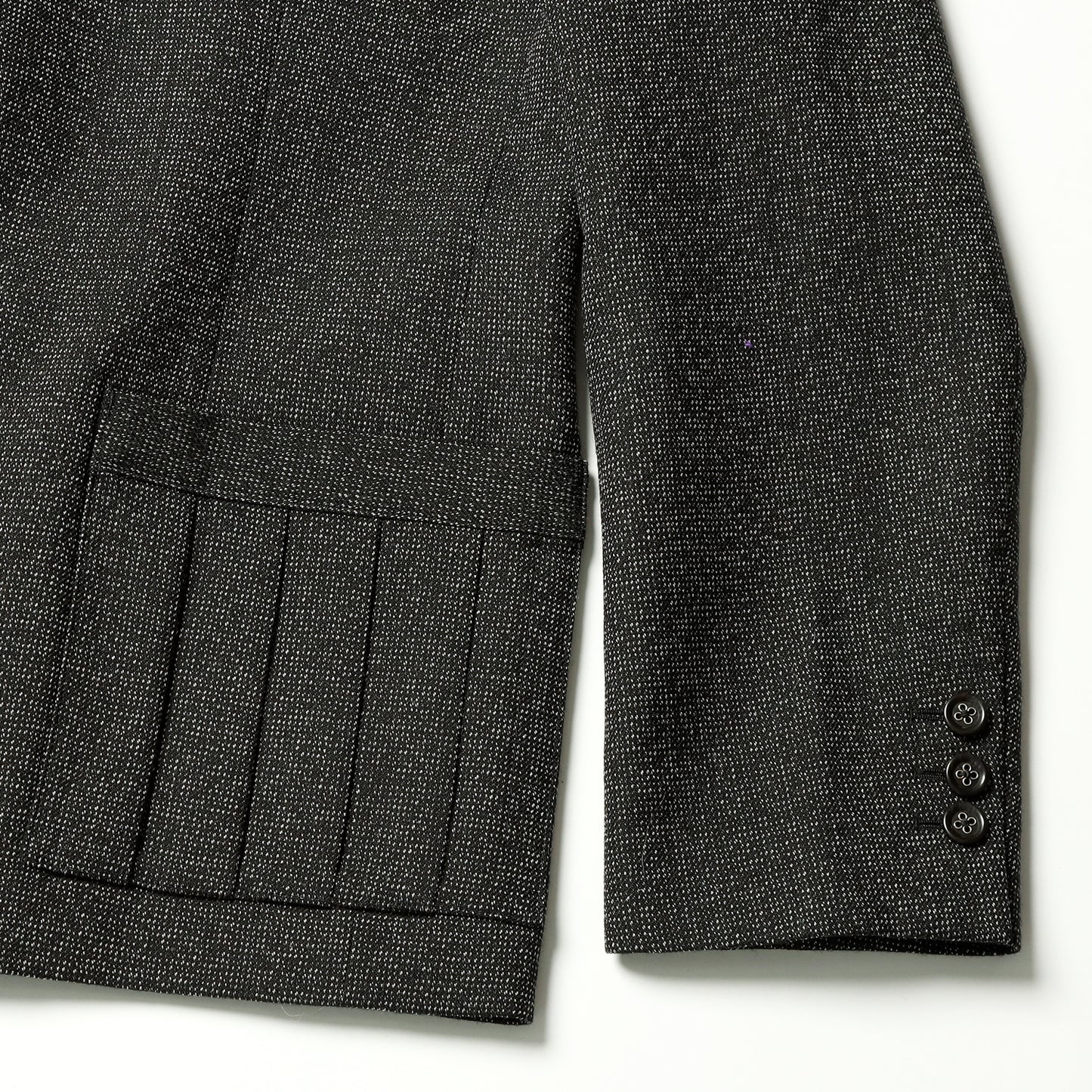 Collarless tailored jacket
