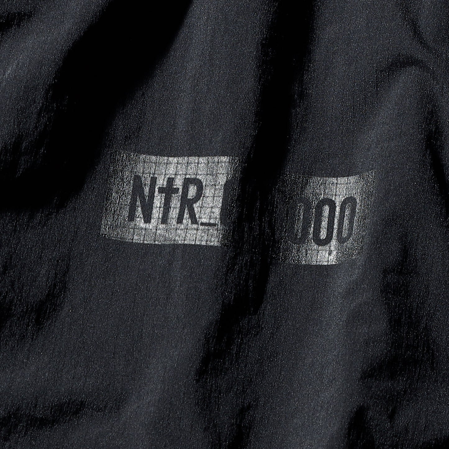 【予約商品】MOCKNECK NYLON SHIRT