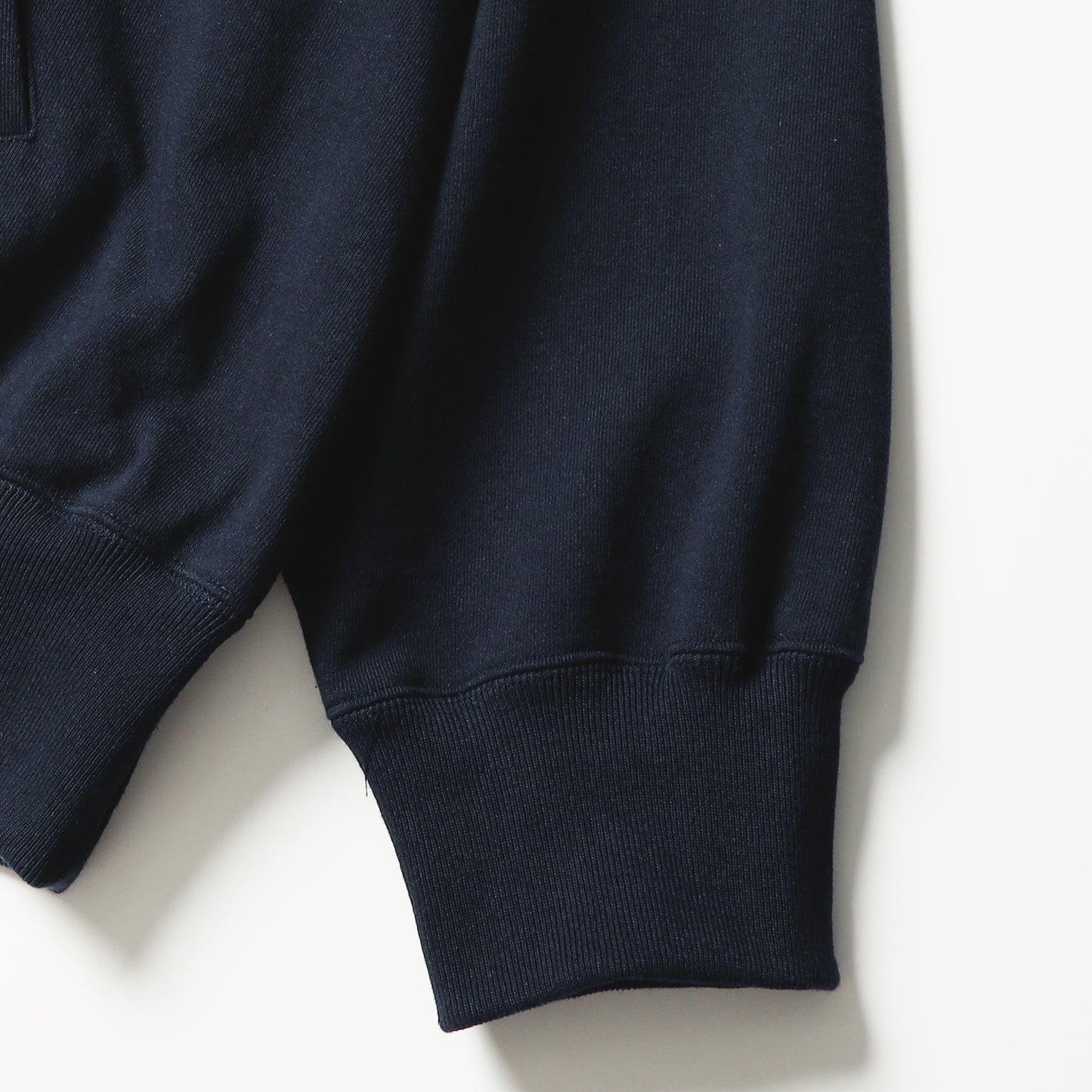 【予約商品】Multi Pocket Hoodie